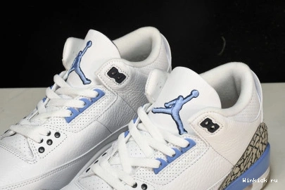 3 WHITE RETRO AIR JORDAN “UNC” 0823